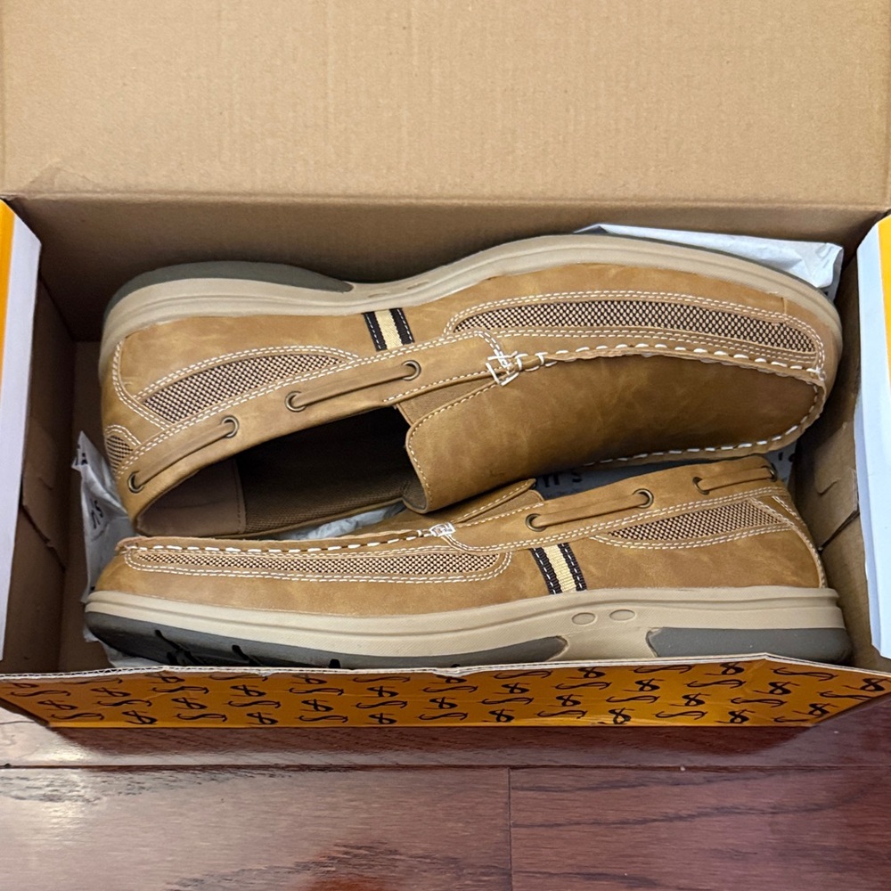 Stylish Tan Boat Shoes for Men
